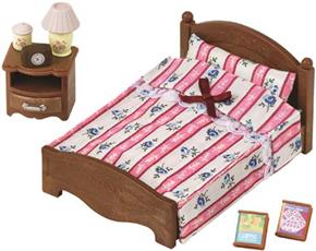 Semi Double Bed